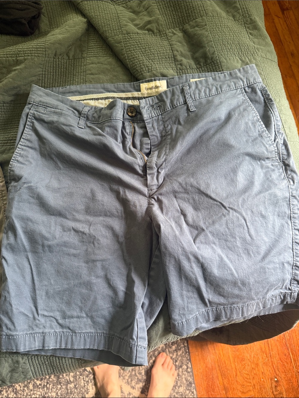 Goodfellow & Co Light Blue Flat-Front Men's Shorts